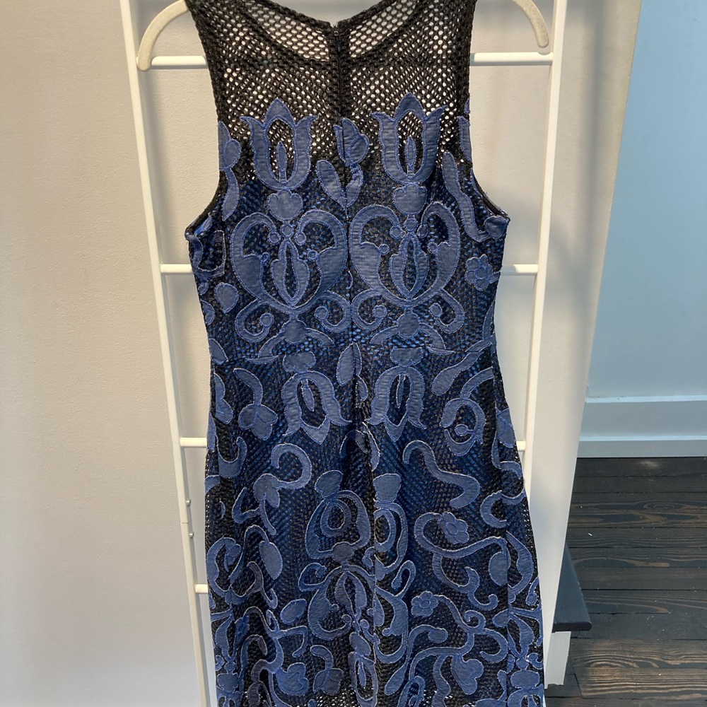 Julia Jordan, size 6. Black and blue, midi Cocktail dress with lace overlay.